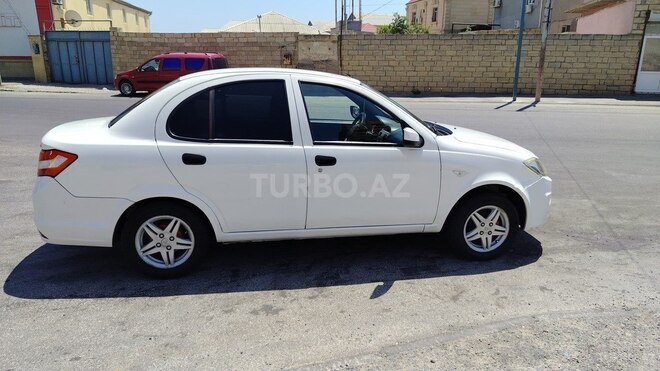 Saipa Saina-3
