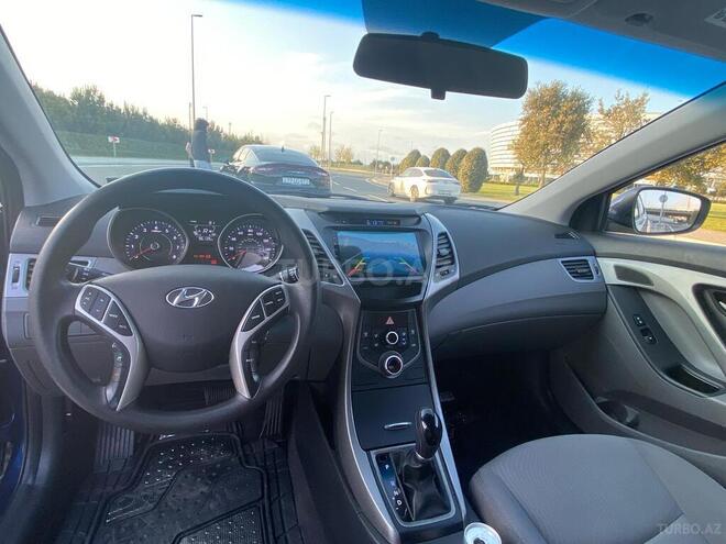 Hyundai Elantra 2015, 157,000 km - 1.8 l - Bakı