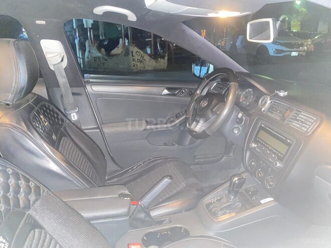 Volkswagen Jetta 2011, 190,000 km - 2.0 l - Bakı
