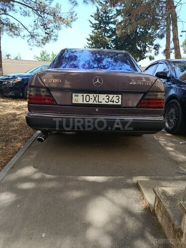 Mercedes E 200 1992, 258,956 km - 2.0 l - Bakı