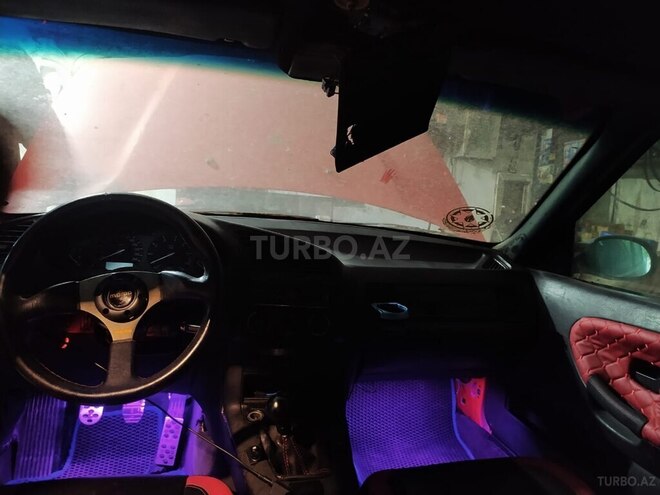 BMW 320 1992, 320,000 km - 2.0 л - Bakı