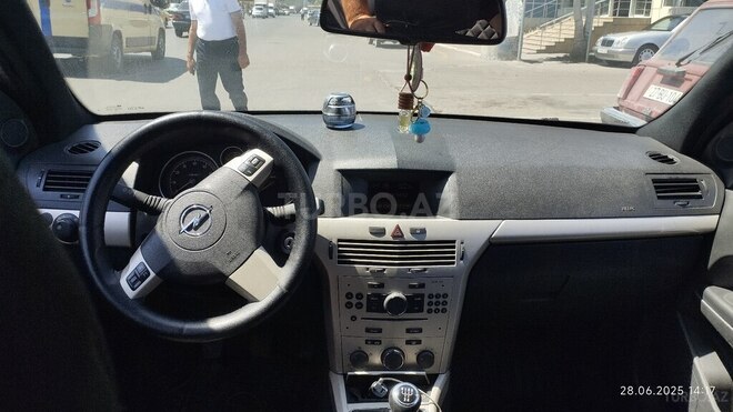 Opel Astra 2007, 260,220 km - 1.4 l - Xaçmaz