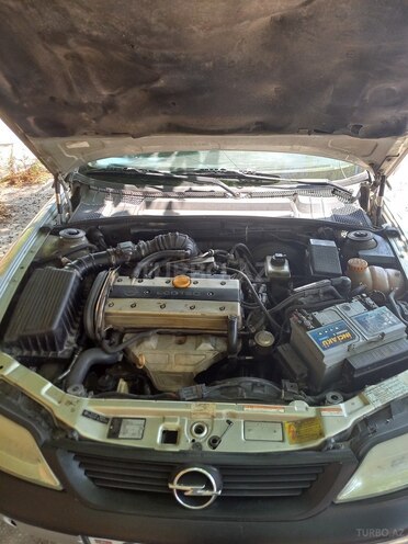 Opel Vectra 1996, 337,700 km - 2.0 l - Bakı