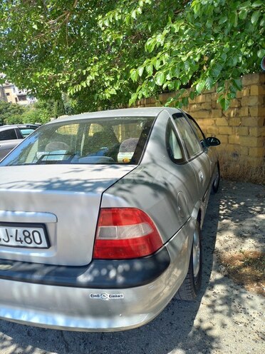 Opel Vectra 1996, 337,700 km - 2.0 l - Bakı