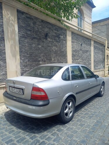 Opel Vectra 1996, 337,700 km - 2.0 l - Bakı