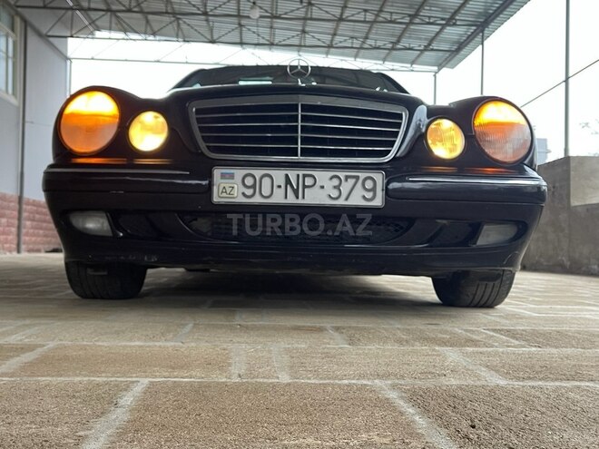 Mercedes E 220 d 2001, 442,000 km - 2.2 l - Neftçala