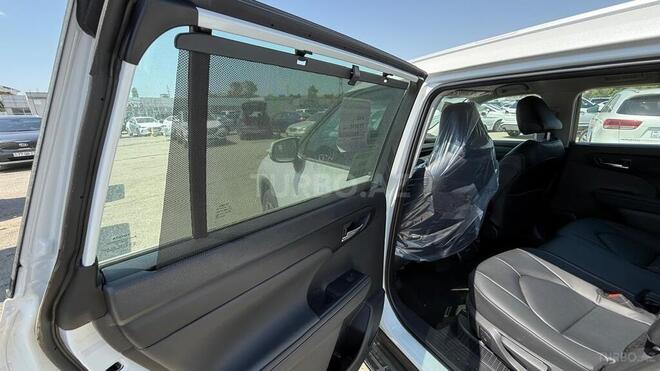 Toyota Highlander-12
