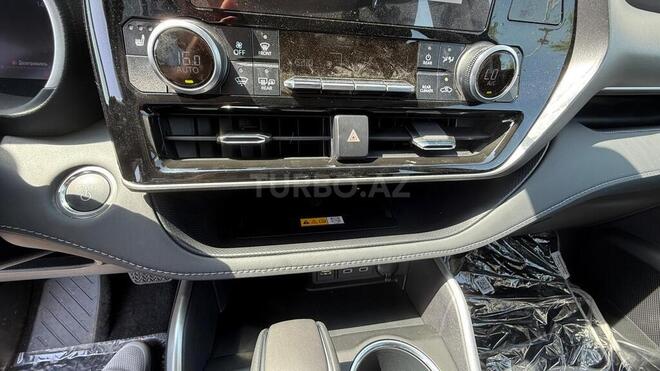 Toyota Highlander-9