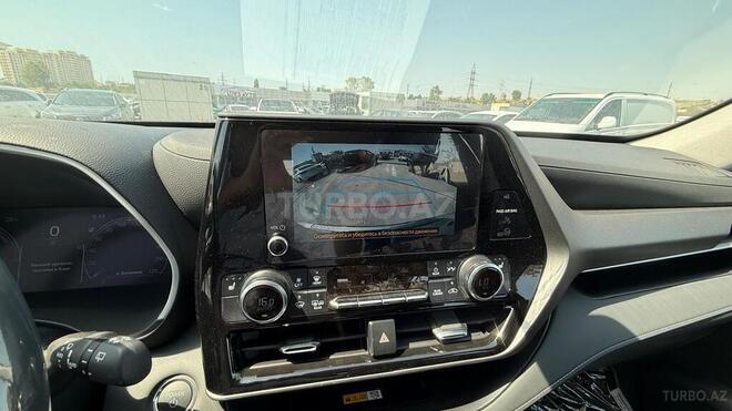 Toyota Highlander-11