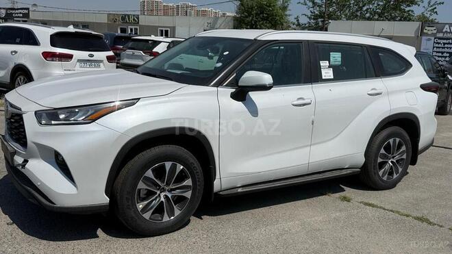 Toyota Highlander-4