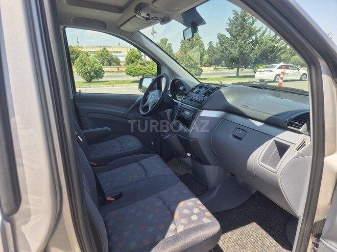 Mercedes Vito 2009, 198,900 km - 2.2 l - Bakı