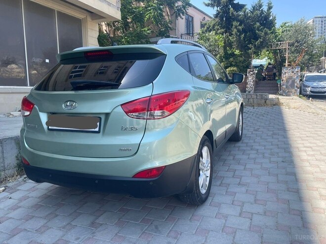 Hyundai ix35 2010, 187,000 km - 2.0 л - Bakı