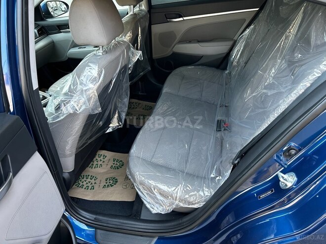 Hyundai Elantra 2019, 137,000 km - 2.0 l - Bakı