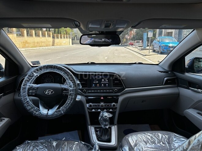 Hyundai Elantra 2019, 137,000 km - 2.0 l - Bakı