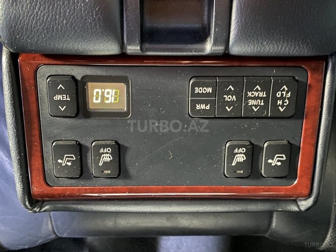 Toyota Camry-19
