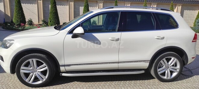 Volkswagen Touareg 2011, 207,000 km - 3.6 л - Gəncə