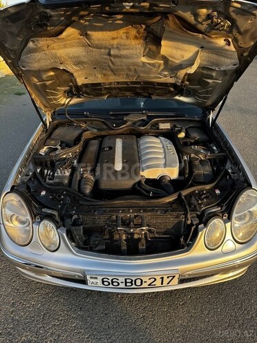 Mercedes E 270 2003, 600,000 km - 2.7 l - Bakı