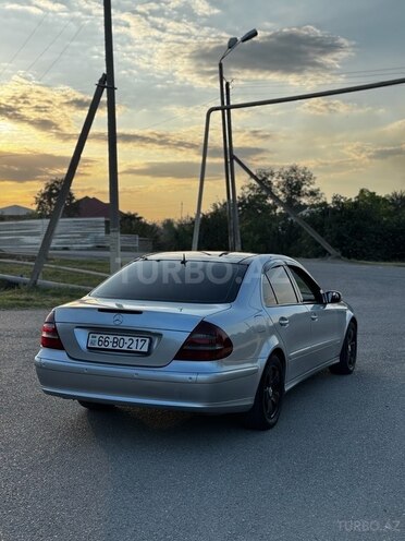 Mercedes E 270 2003, 600,000 km - 2.7 l - Bakı