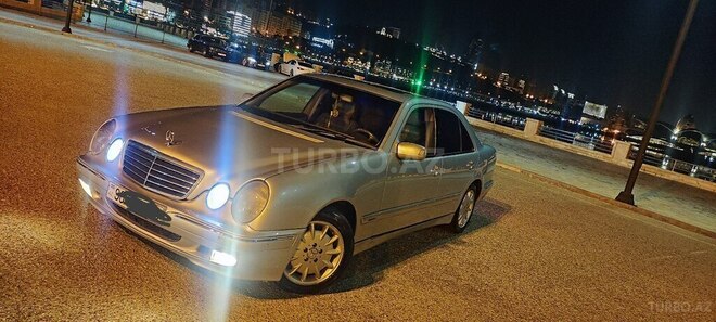 Mercedes E 270 2000, 400,000 km - 2.7 l - Bakı