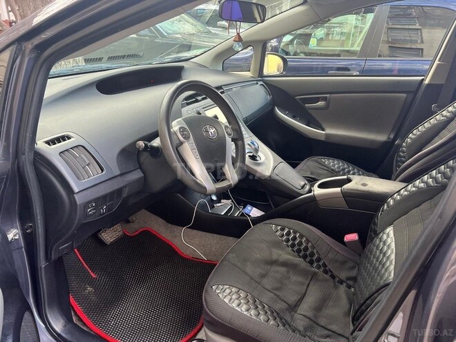 Toyota Prius 2013, 224,000 km - 1.8 l - Bakı