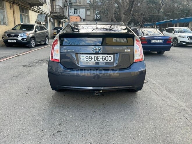 Toyota Prius 2013, 224,000 km - 1.8 l - Bakı