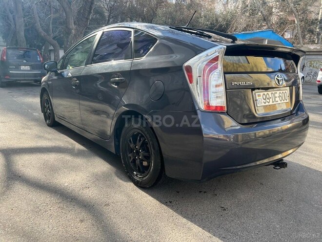 Toyota Prius 2013, 224,000 km - 1.8 l - Bakı