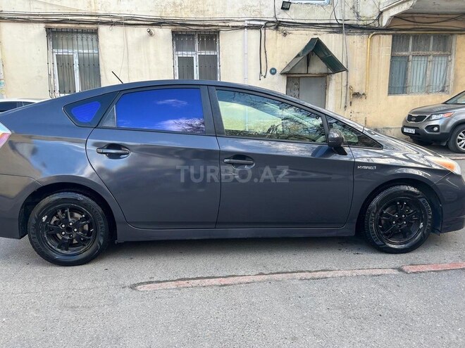 Toyota Prius 2013, 224,000 km - 1.8 l - Bakı