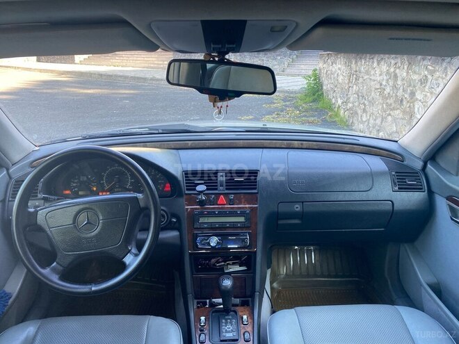Mercedes C 280 1996, 259,787 km - 2.8 l - Şəki