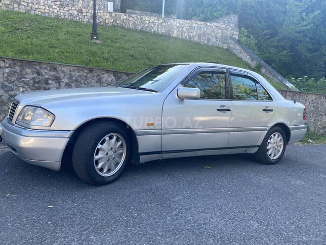 Mercedes C 280 1996, 259,787 km - 2.8 l - Şəki