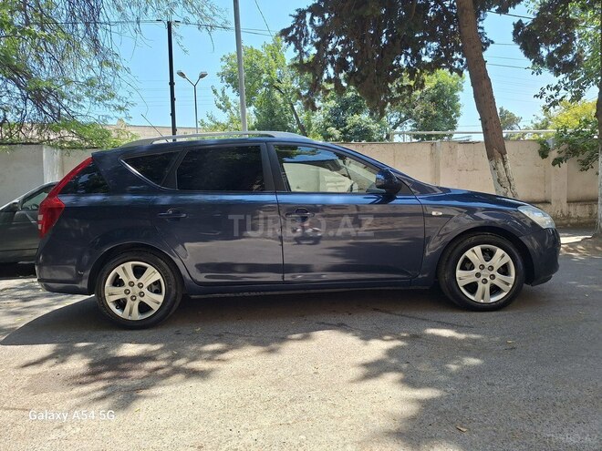 Kia  2008, 479,500 km - 1.6 л - Bakı