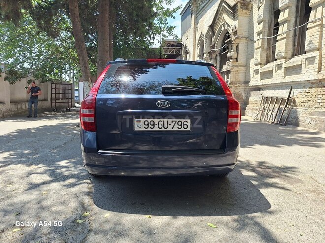 Kia  2008, 479,500 km - 1.6 л - Bakı