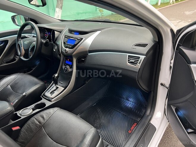 Hyundai Elantra 2012, 270,000 km - 1.8 l - Bakı