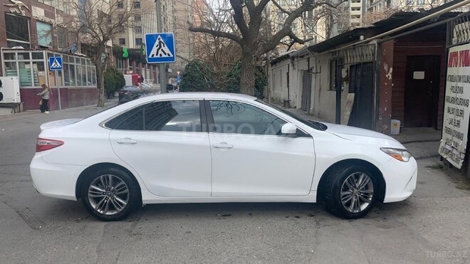 Toyota Camry 2015, 300,000 km - 2.5 l - Bakı