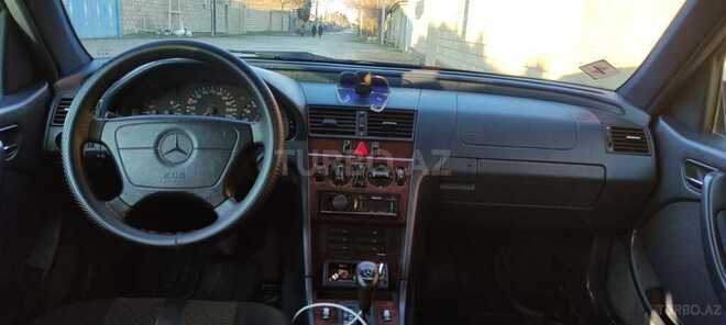 Mercedes C 180 1998, 352,680 km - 1.8 l - Yevlax