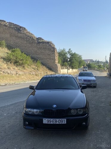 BMW 530 2001, 310,000 km - 3.0 l - Göyçay