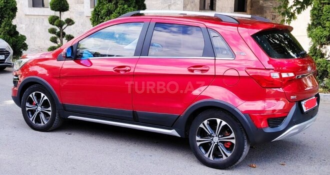 Baic  2017, 64,000 km - 1.5 l - Bakı