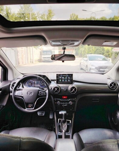 Baic  2017, 64,000 km - 1.5 l - Bakı