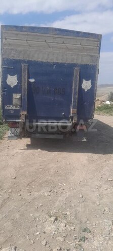 Mercedes Atego 817 2000, 300,000 km - 4.3 л - Bakı