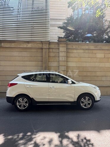 Hyundai ix35 2012, 108,000 km - 2.0 л - Bakı