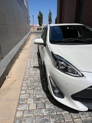 Toyota Aqua 2020, 72,000 km - 1.5 л - Bakı