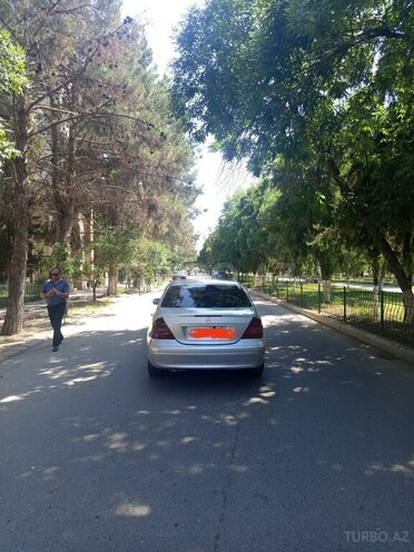 Mercedes C 220 d 2000, 236,321 km - 2.2 l - Şirvan