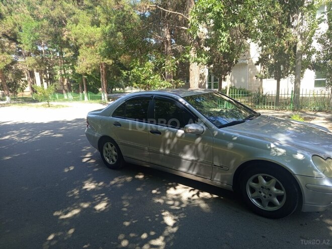 Mercedes C 220 d 2000, 236,321 km - 2.2 l - Şirvan