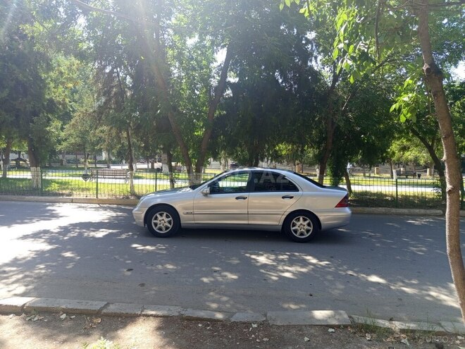 Mercedes C 220 d 2000, 236,321 km - 2.2 l - Şirvan