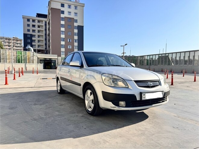 Kia Pride-1