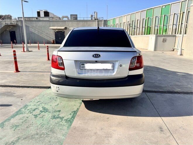 Kia Pride-2