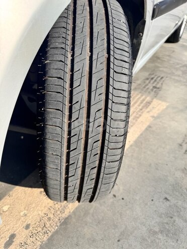 Kia Pride-8