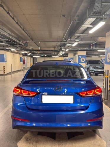 Hyundai Avante 2016, 157,700 km - 1.6 л - Bakı