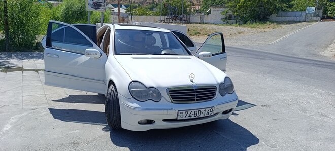Mercedes C 240 2003, 360,000 km - 2.4 l - Bakı