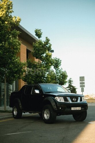 Nissan Navara 2013, 240,000 km - 2.5 l - Bakı