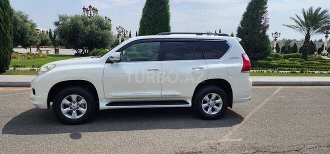 Toyota Land Cruiser Prado 2012, 175,000 km - 2.7 л - Bakı